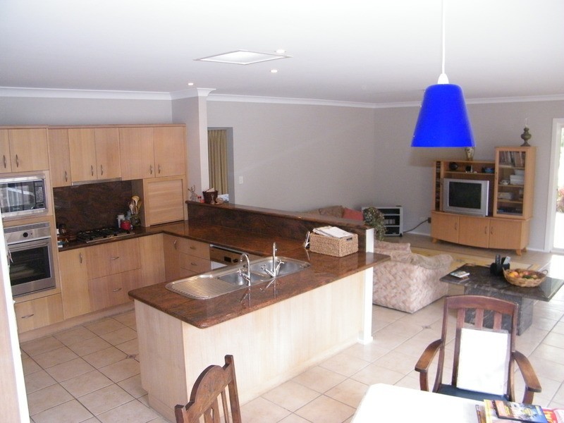 19 Chapmans Road, Tuncurry NSW 2428