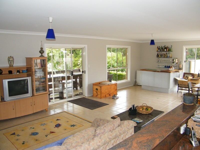 19 Chapmans Road, Tuncurry NSW 2428