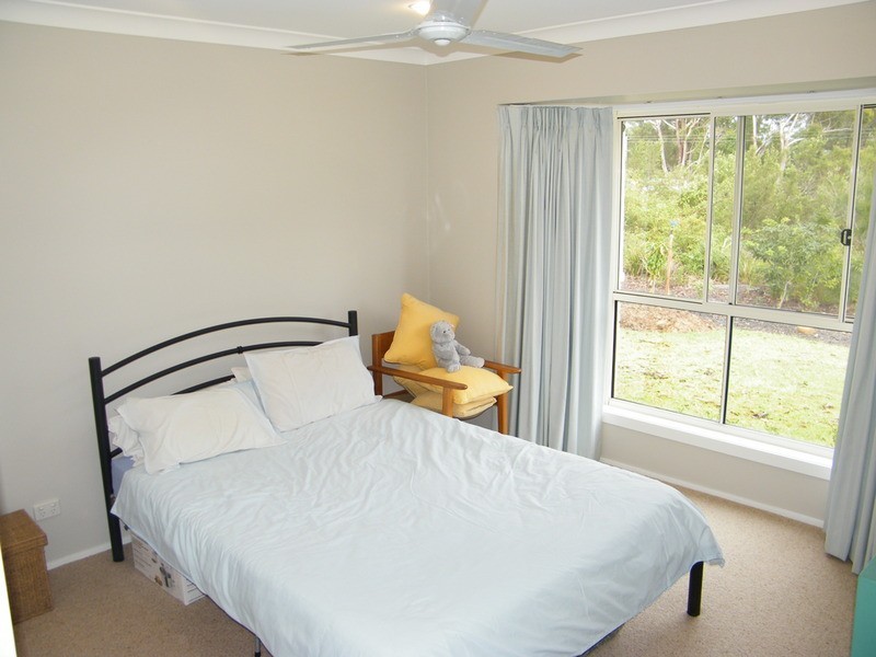19 Chapmans Road, Tuncurry NSW 2428