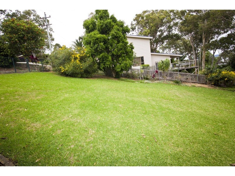 35 Green Point  Drive, Green Point NSW 2428