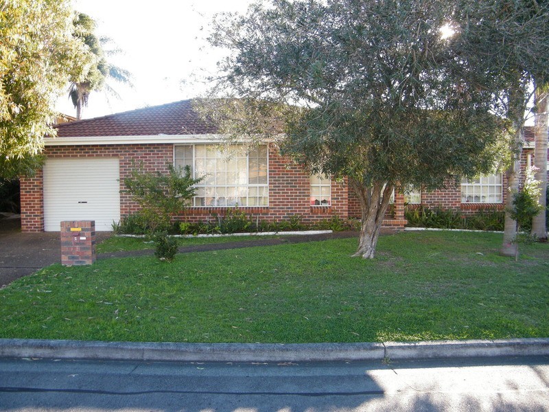 2/10 Helen Street, Forster NSW 2428