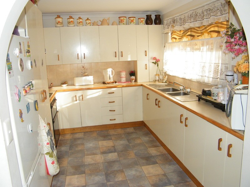 2/10 Helen Street, Forster NSW 2428