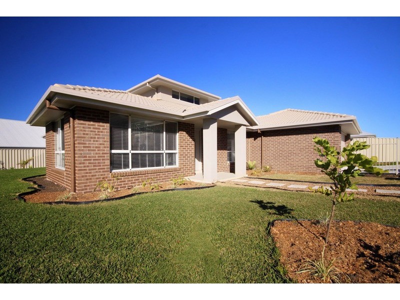 9 Wirrana Circuit, Forster NSW 2428