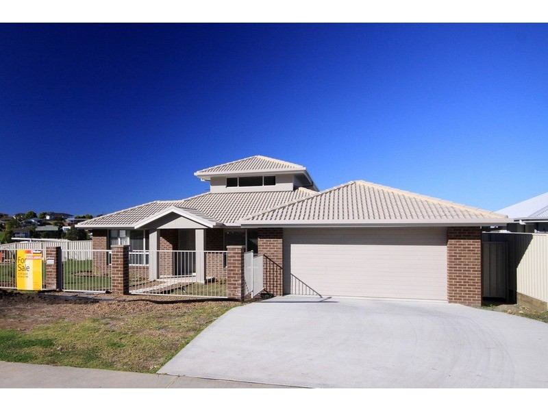 9 Wirrana Circuit, Forster NSW 2428