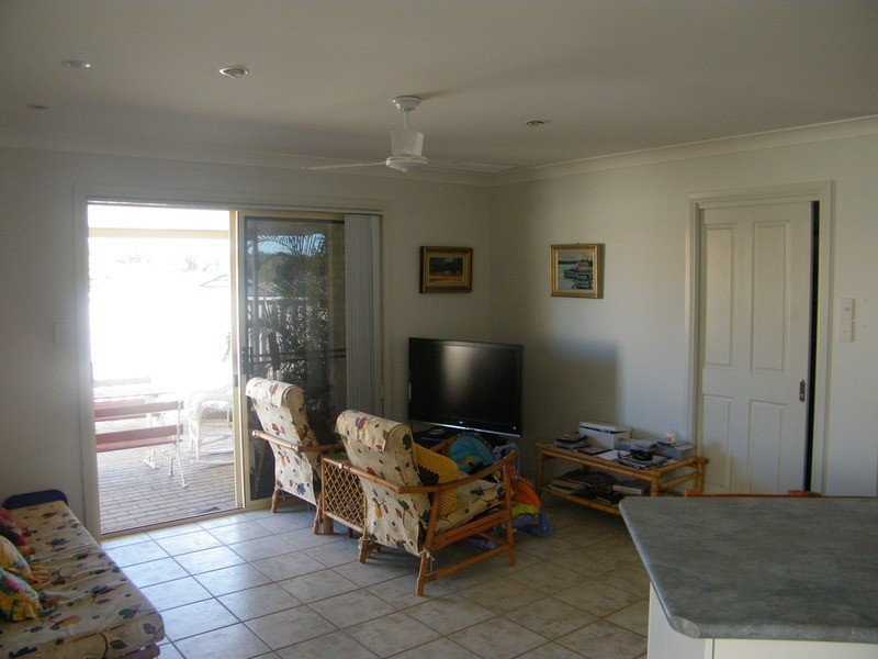 1/11 Hesper Drive, Forster NSW 2428