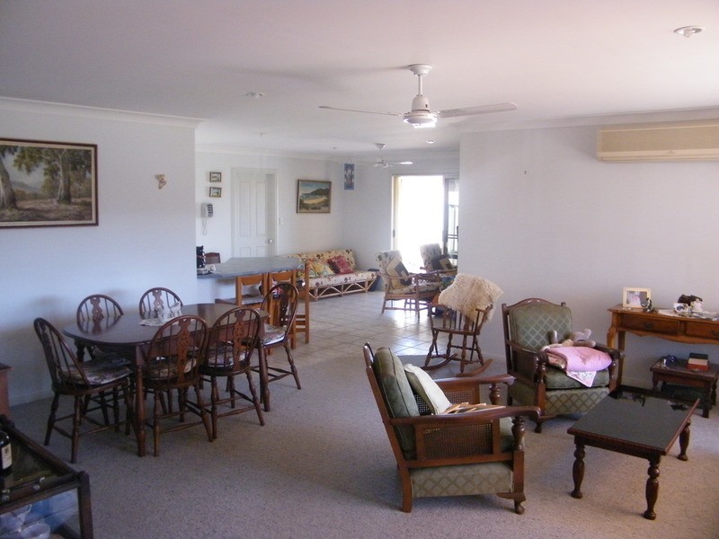 1/11 Hesper Drive, Forster NSW 2428