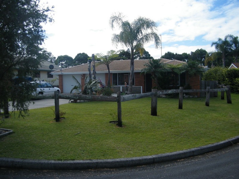 24 Adina Close, Forster NSW 2428