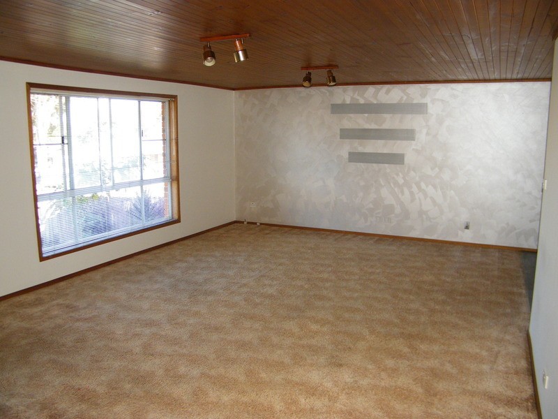 17 Paradise Avenue, Forster NSW 2428