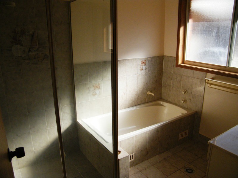 17 Paradise Avenue, Forster NSW 2428