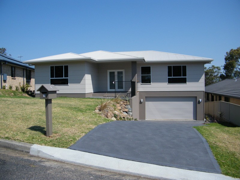5 Timbertop Avenue, Forster NSW 2428