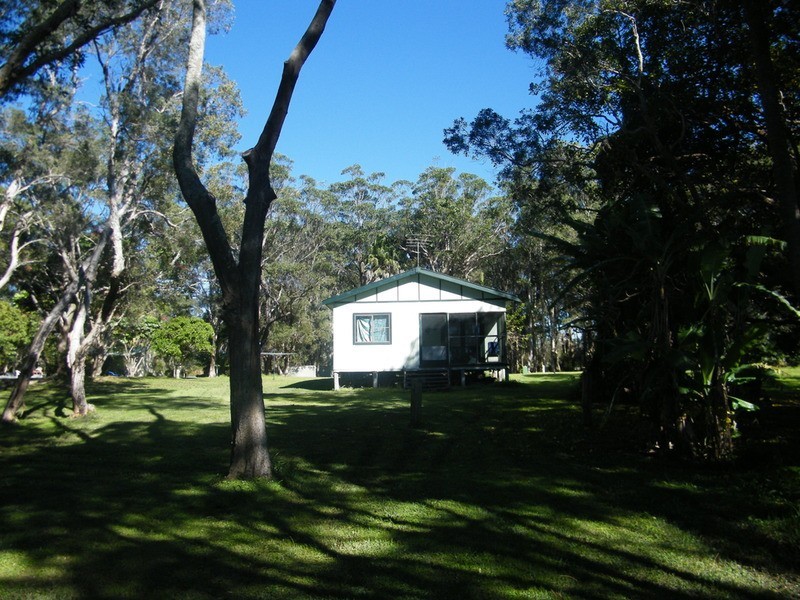 2 Wallis Island, Forster NSW 2428