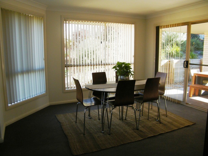 17 Manara  Crescent, Forster NSW 2428