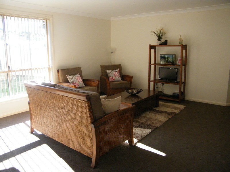 17 Manara  Crescent, Forster NSW 2428