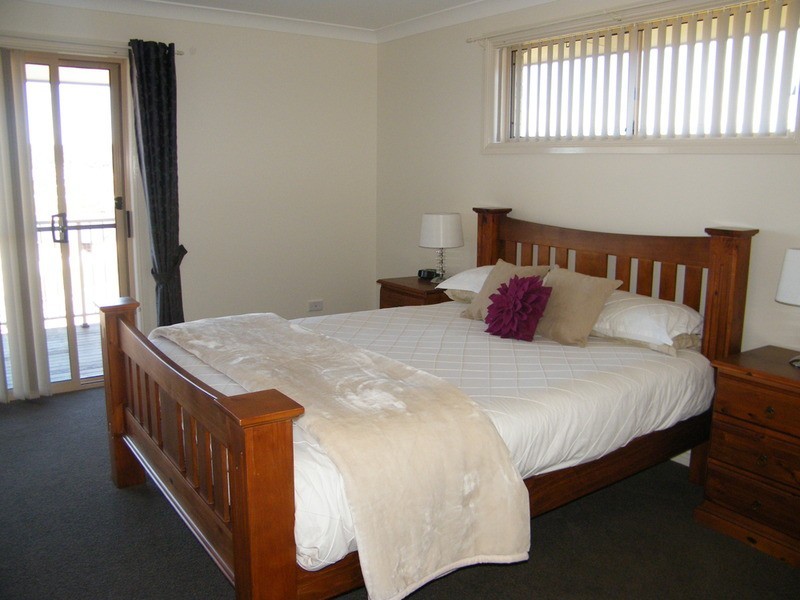 17 Manara  Crescent, Forster NSW 2428