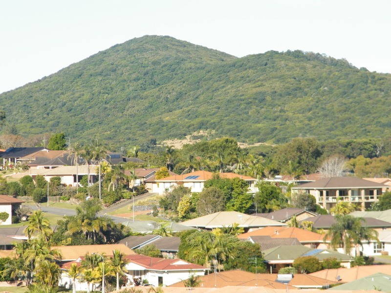 17 Manara  Crescent, Forster NSW 2428