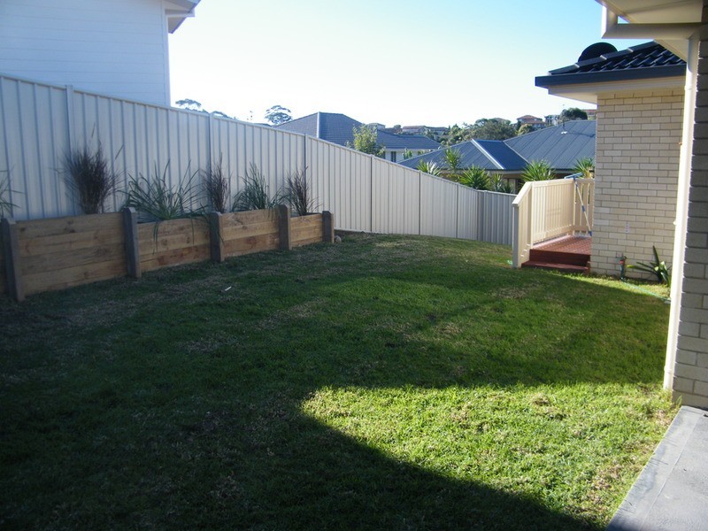 17 Manara  Crescent, Forster NSW 2428