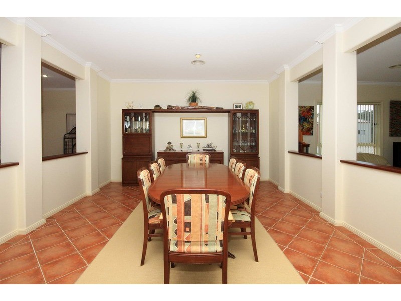 5 Riverview  Place, Darawank NSW 2428