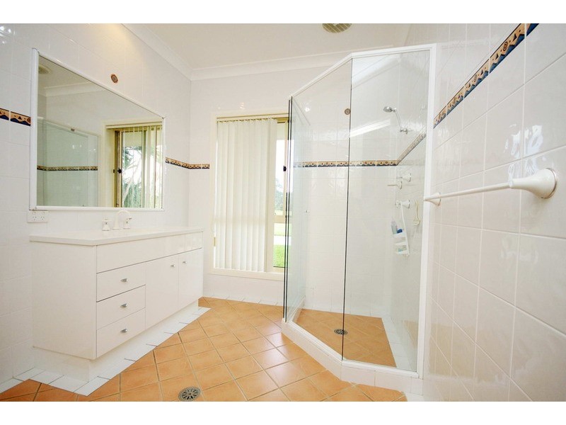 5 Riverview  Place, Darawank NSW 2428