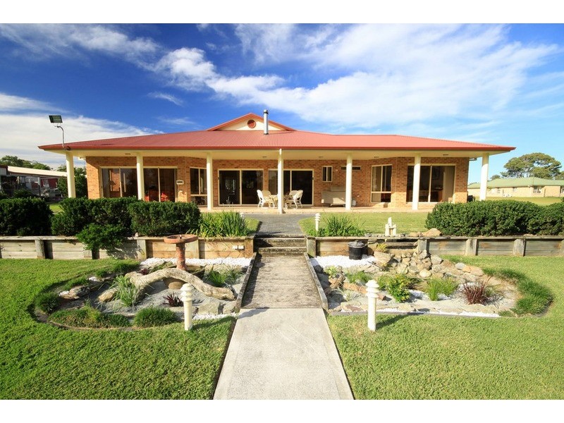 5 Riverview  Place, Darawank NSW 2428