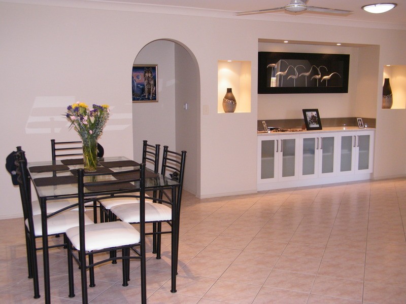 4 Cocos  Crescent, Forster NSW 2428