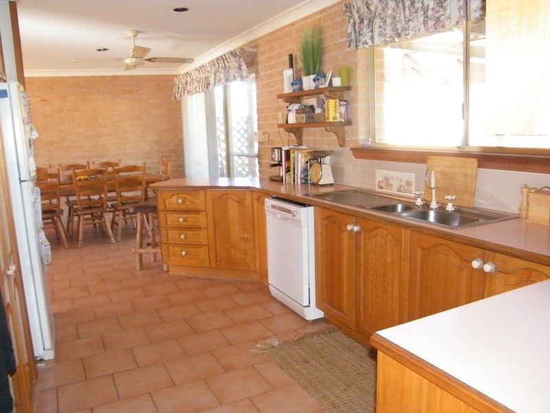 1 Bernborough Close, Tuncurry NSW 2428