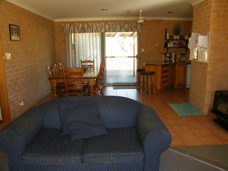 1 Bernborough Close, Tuncurry NSW 2428