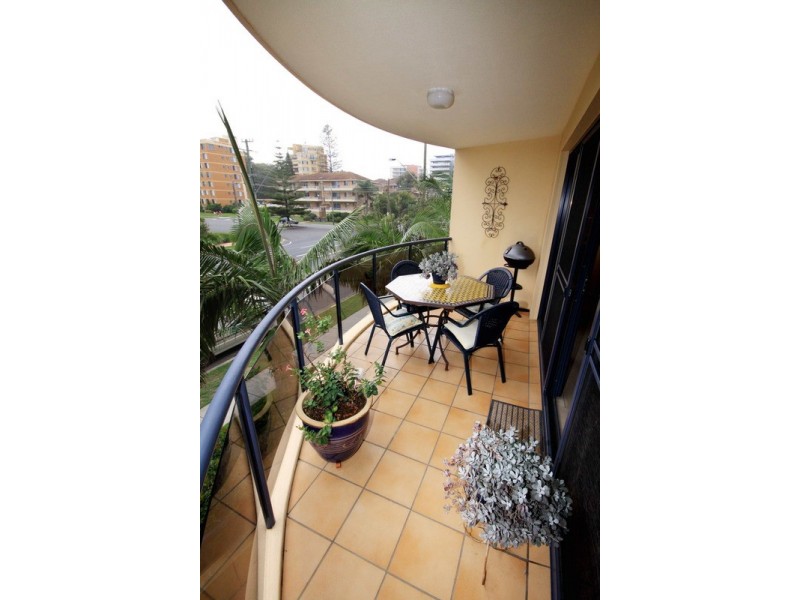 202/20 Head Street, Forster NSW 2428