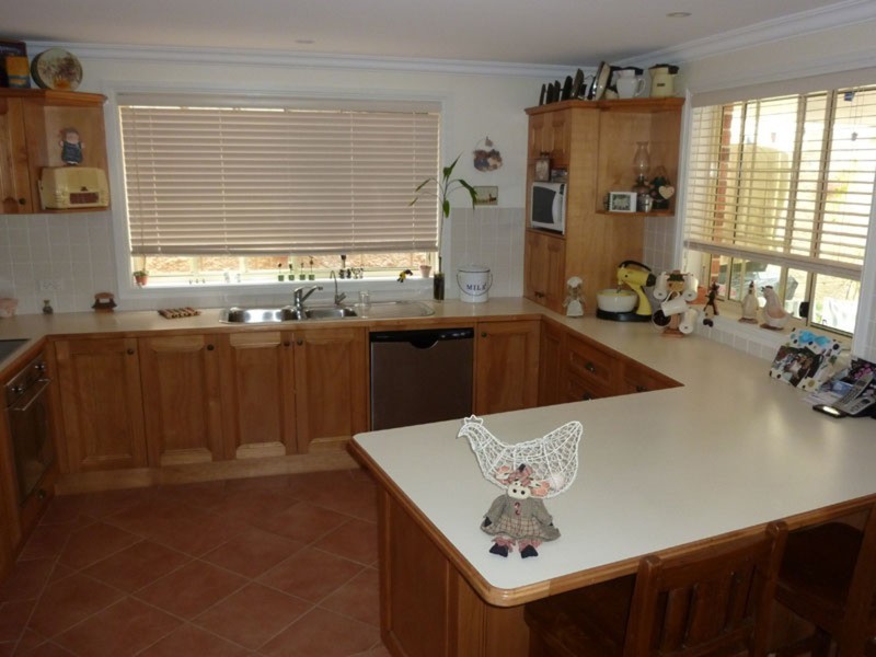 10 Divide Street, Forster NSW 2428