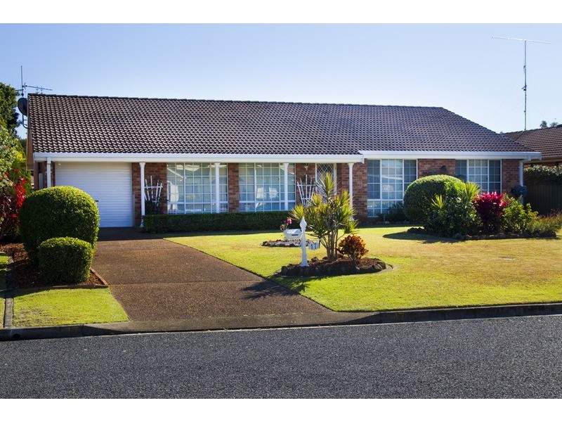 17 Friendship Key, Forster NSW 2428