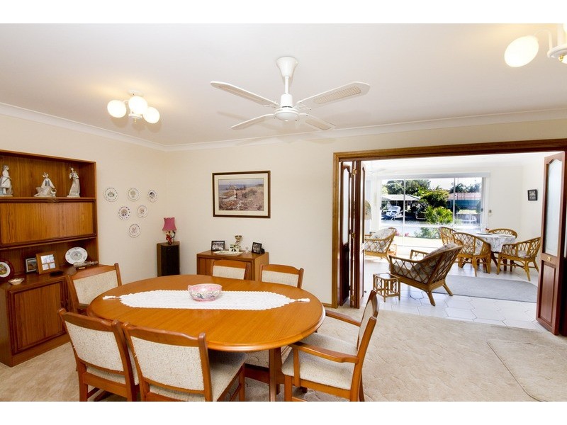 17 Friendship Key, Forster NSW 2428