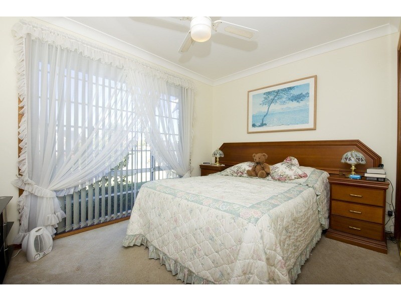 17 Friendship Key, Forster NSW 2428