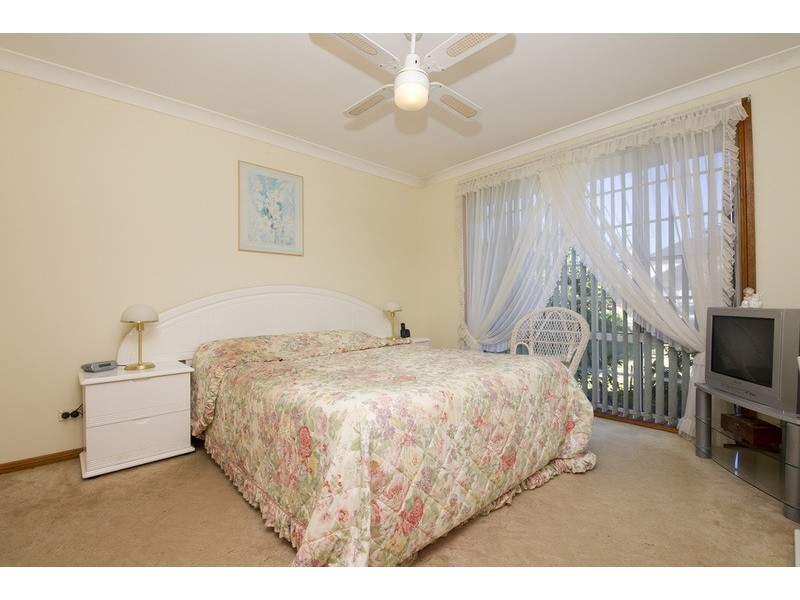 17 Friendship Key, Forster NSW 2428