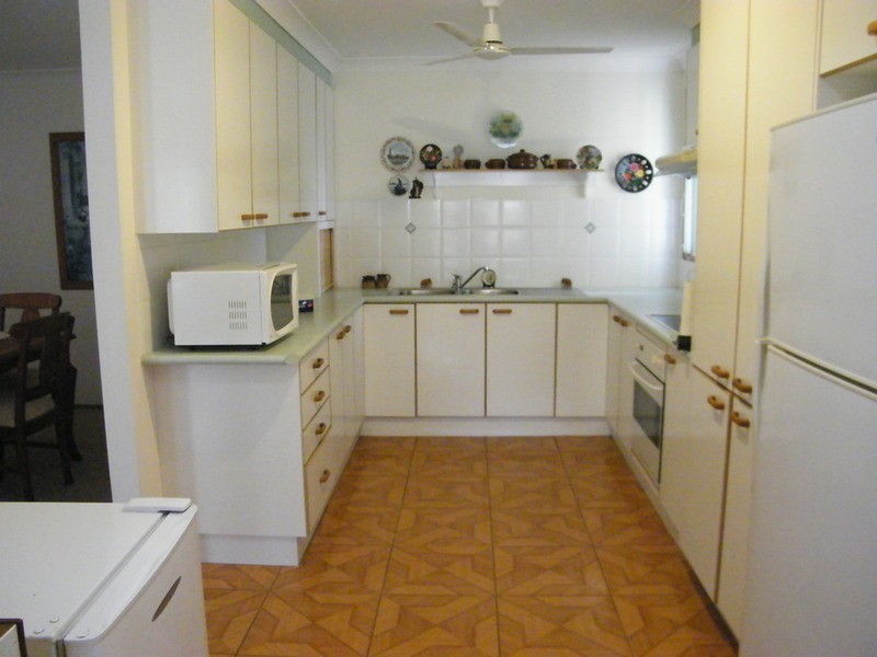 11 Bennett Place, Forster NSW 2428