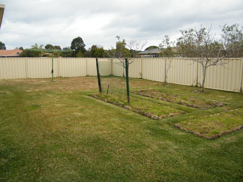 11 Bennett Place, Forster NSW 2428
