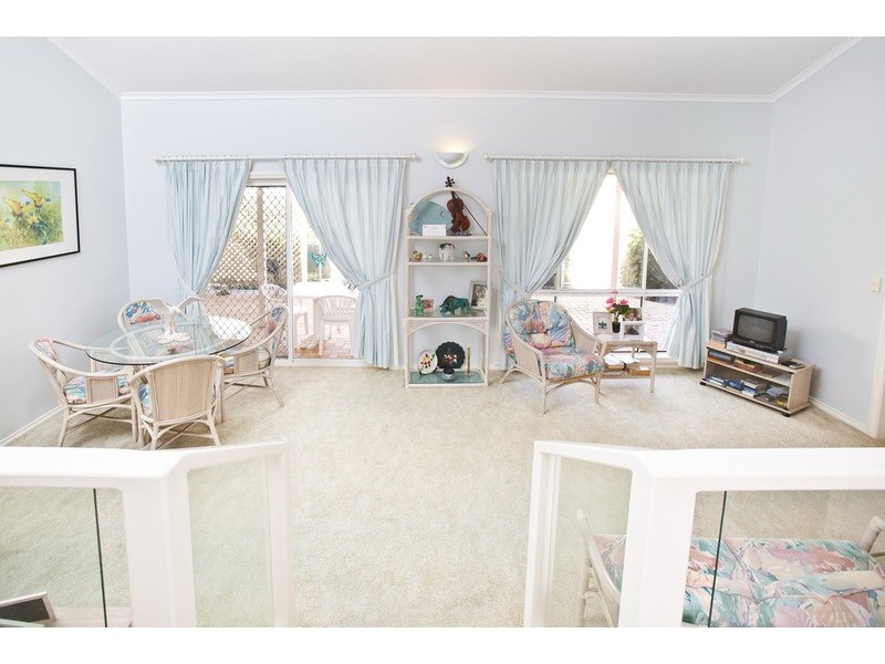 8 Lutea  Place, Forster NSW 2428