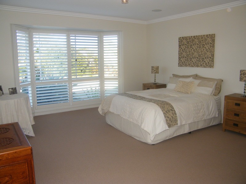 8 Fleeting Place, Tuncurry NSW 2428