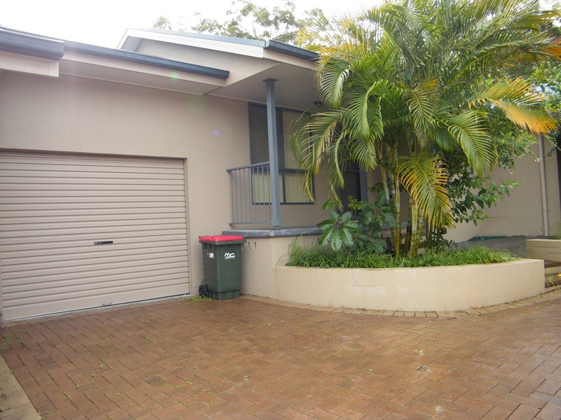 2/34 Surfview Avenue, Forster NSW 2428