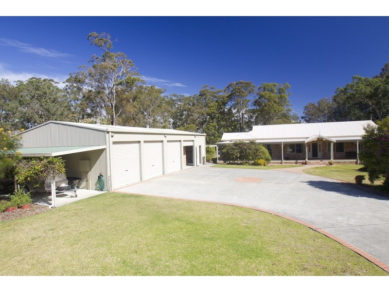 2 Riverview Place, Darawank NSW 2428
