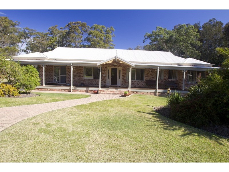 2 Riverview Place, Darawank NSW 2428