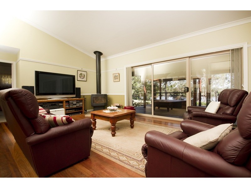 2 Riverview Place, Darawank NSW 2428