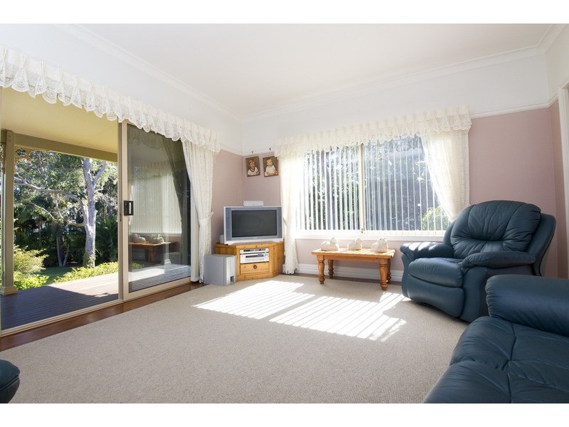 2 Riverview Place, Darawank NSW 2428