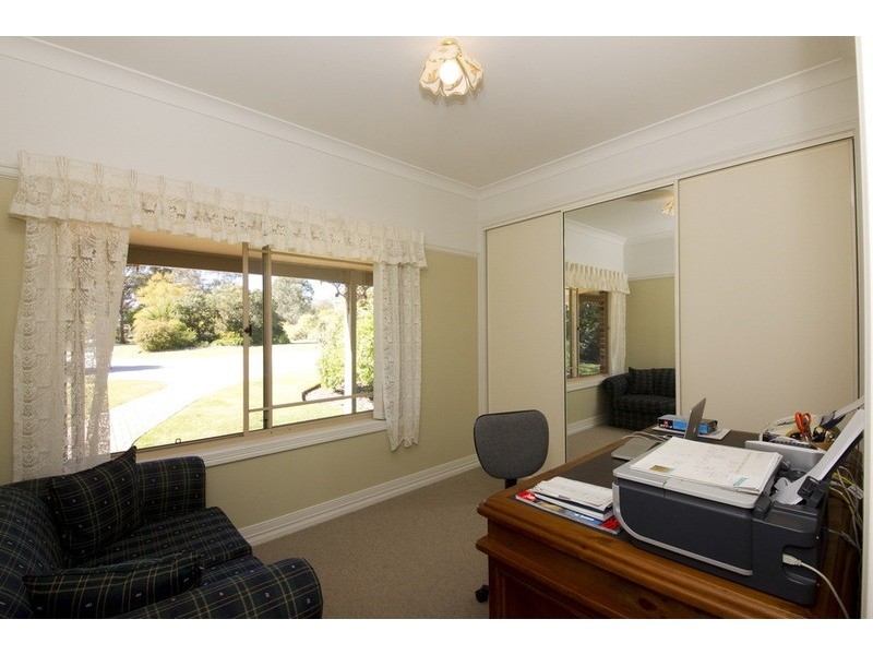 2 Riverview Place, Darawank NSW 2428