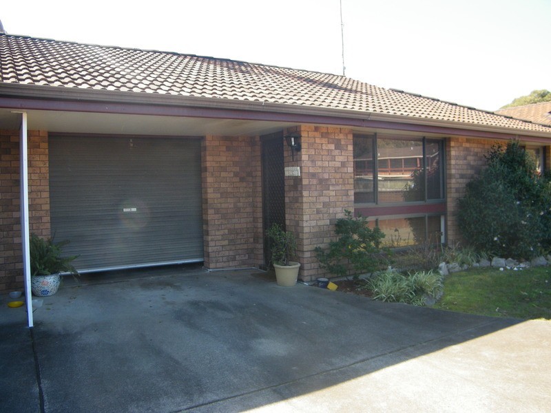 2/108 MacIntosh  Street, Forster NSW 2428