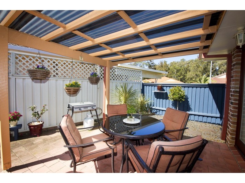 1/4 Wallamba Close, Tuncurry NSW 2428