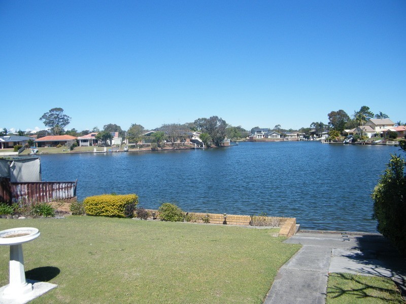 38 Wyuna Place, Forster NSW 2428