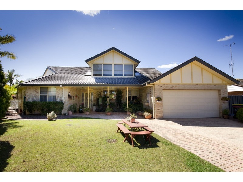 14 Roebuck Key, Forster NSW 2428