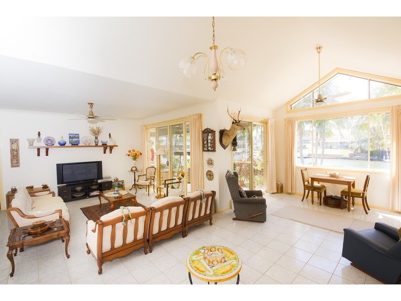 14 Roebuck Key, Forster NSW 2428