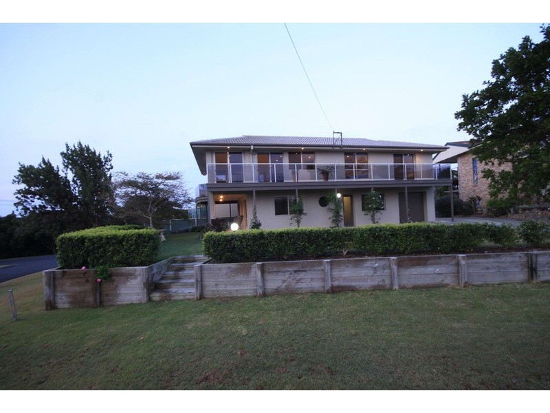 78 Lakeview Crescent, Forster NSW 2428