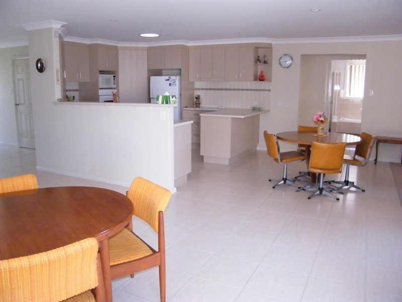11 Fig Tree Court, Forster NSW 2428