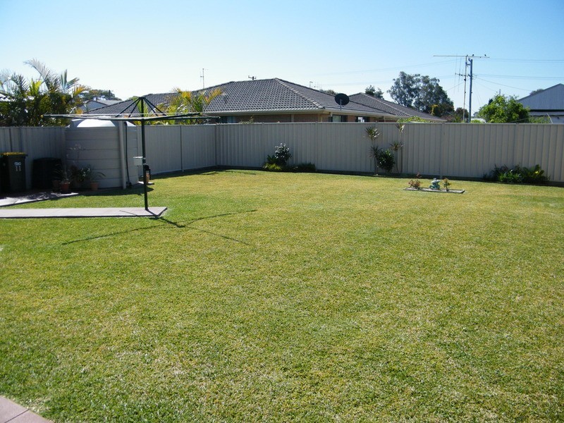 11 Fig Tree Court, Forster NSW 2428